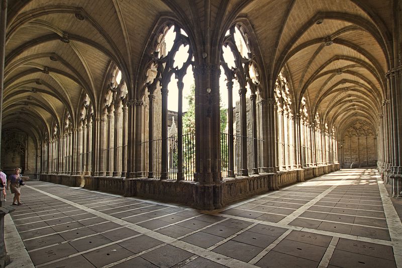 800px Claustro Catedral Pamplona