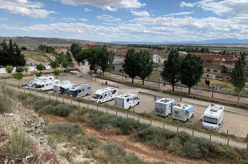 VISITA GUIADA CUEVAS DE ARGUEDAS 5 visitasguiadasarguedas6 rutasvivamus