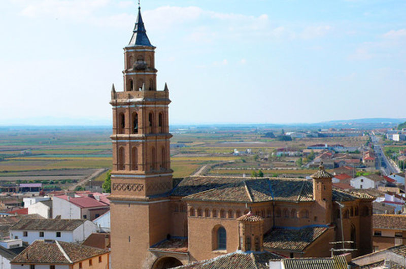 VISITA GUIADA CUEVAS DE ARGUEDAS 8 visitasguiadasarguedas8 rutasvivamus
